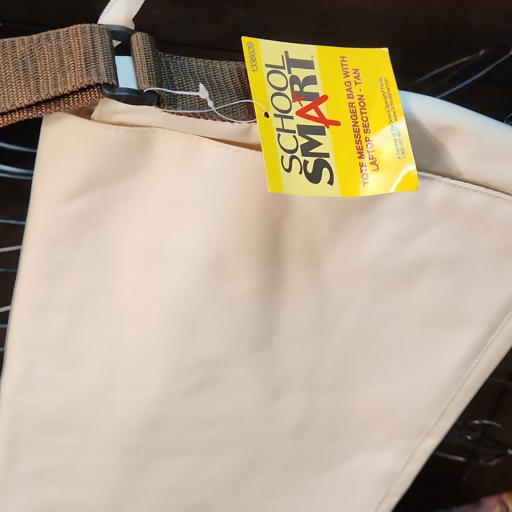 ‼️NWT School Smart canvas Tote Messenger bag with padded laptop section 💼🎒👜